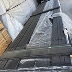 Ca. 50x Grenen Zweeds Rabat zwart gecoat, 23x190mm, lengte 480cm
